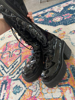 unif trinity boot